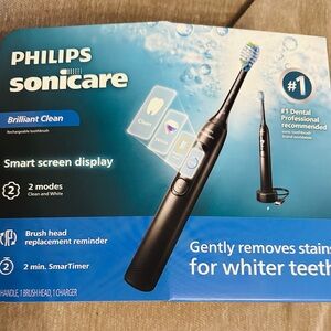 Philips Sonicare Electric Toothbrush - Black and White